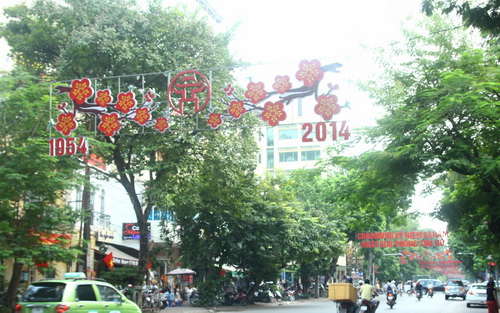 Hà Nội rực rỡ đón ngày giải phóng ảnh 10